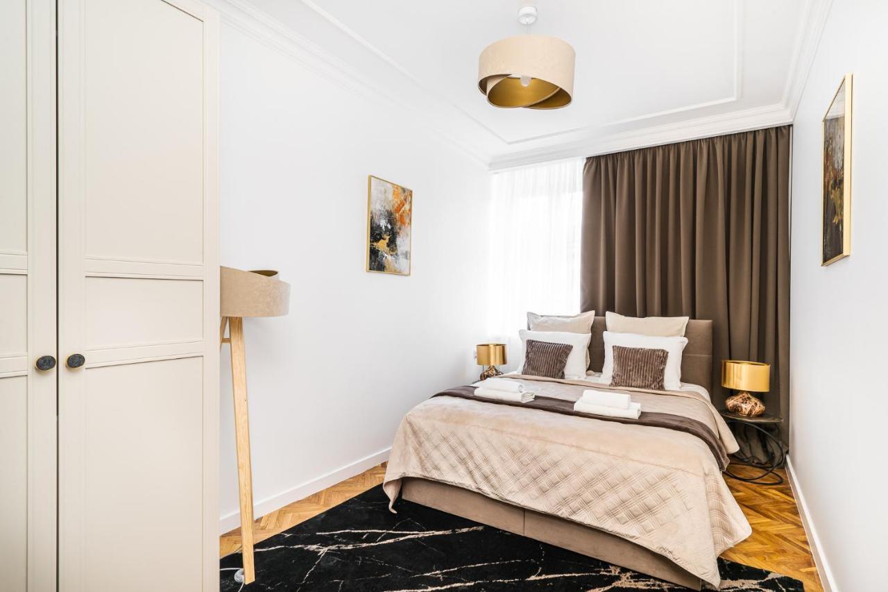 Main Square Apartments - Loftaffair Krakow Bagian luar foto